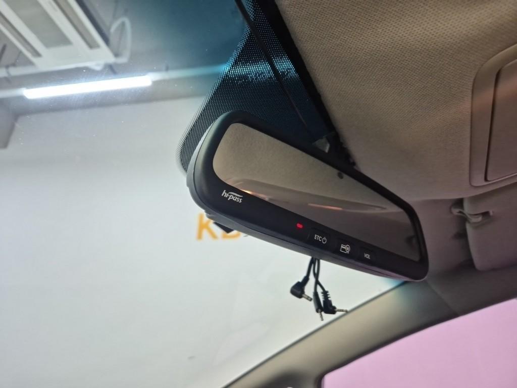 KIA K3 2017 Blanco - Importación desde Corea - HF Imports Iquique - Foto 15