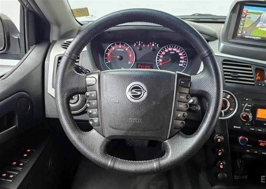 Ssangyong Korando 2012 Gris - Importación desde Corea - HF Imports Iquique - Foto 13
