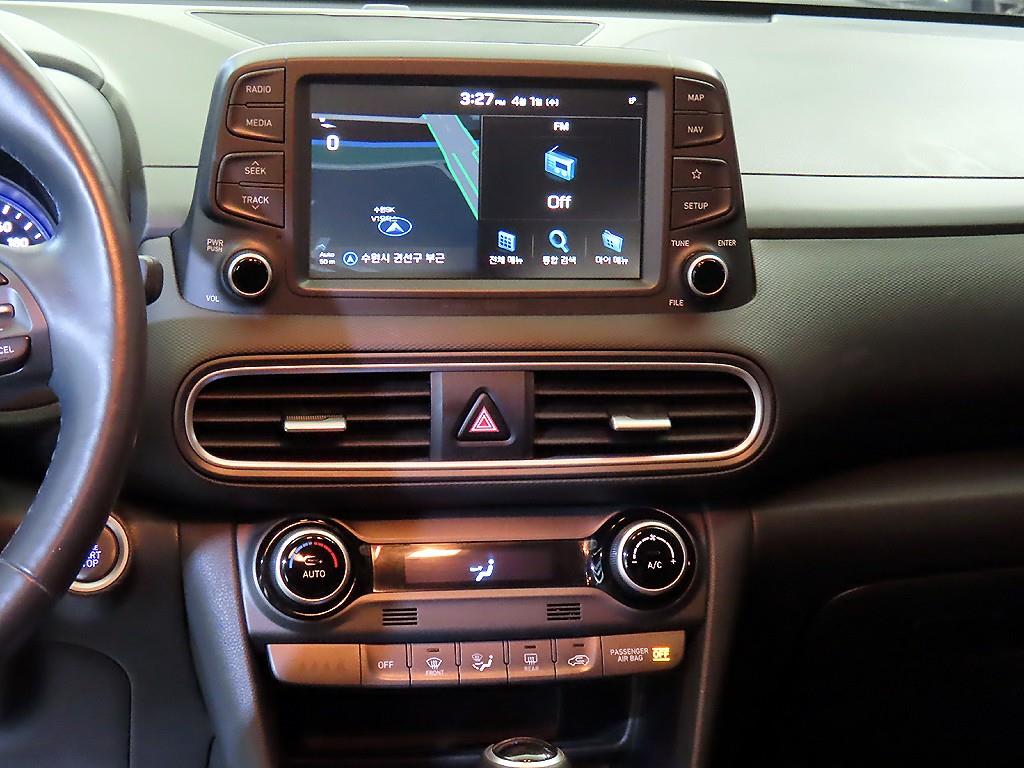 HYUNDAI Kona - Vista 11