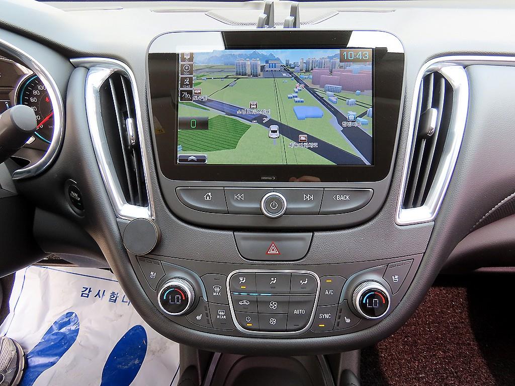 Chevrolet Malibu 2018 Blanco - Importación desde Corea - HF Imports Iquique - Foto 14