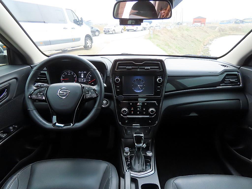 Ssangyong Tivoli - Vista 9