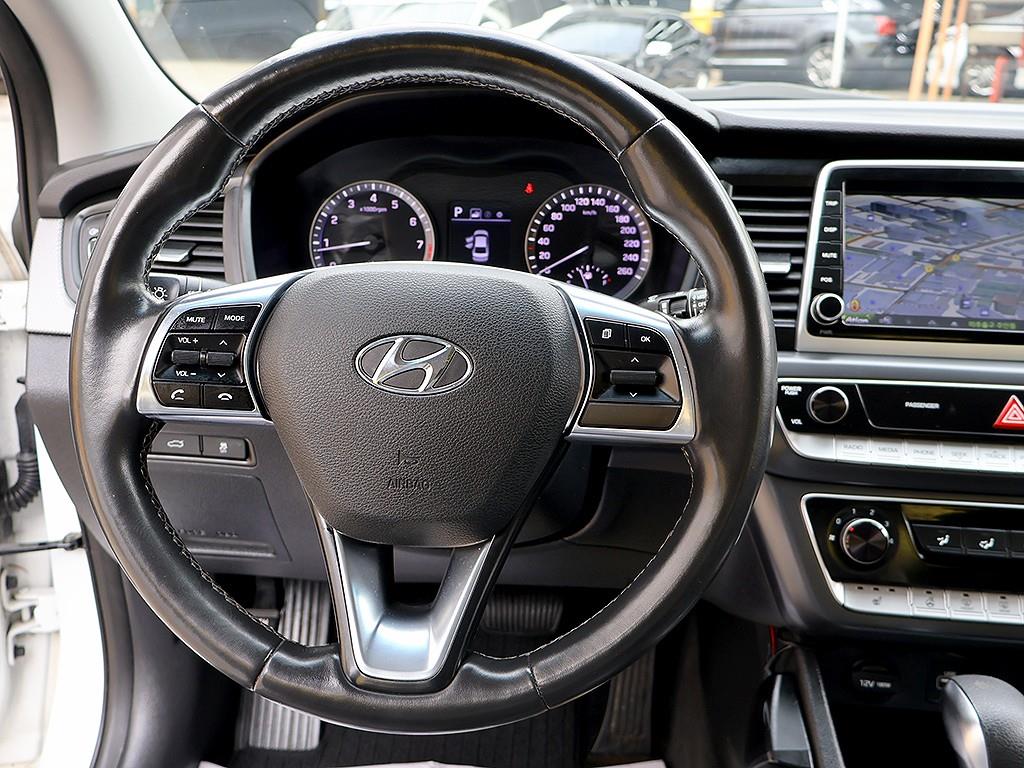 HYUNDAI Sonata 2018 Blanco - Importación desde Corea - HF Imports Iquique - Foto 8