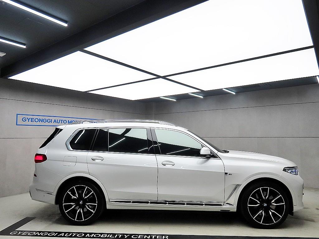 BMW X7 - Vista 2