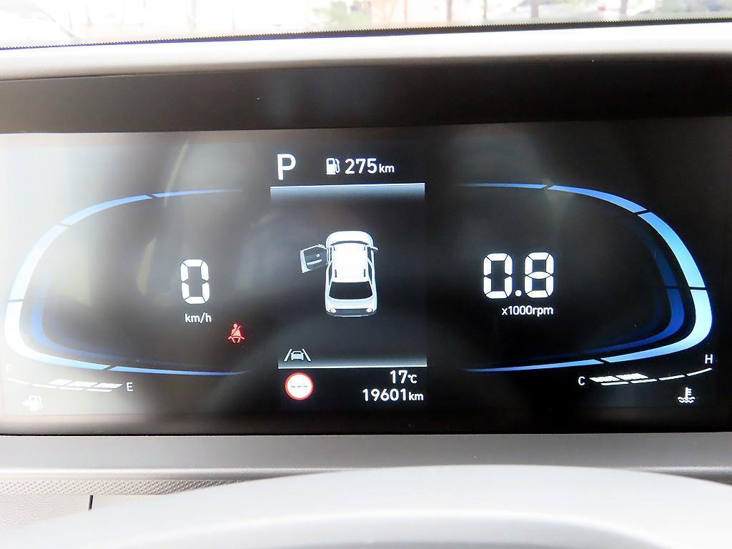 HYUNDAI Casper - Vista 9