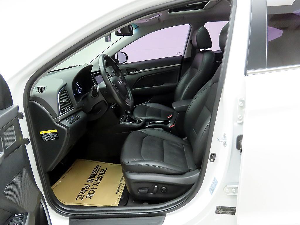 HYUNDAI Avante 2016 Blanco - Importación desde Corea - HF Imports Iquique - Foto 13