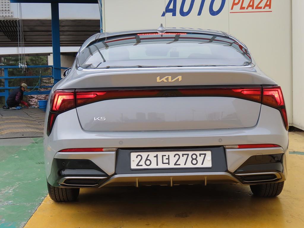 KIA K5 - Vista 4
