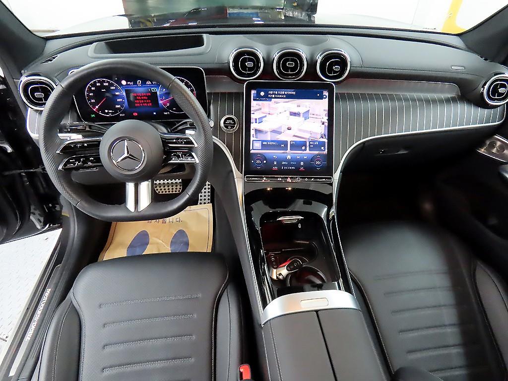 Mercedes Benz GLC Class - Vista 7