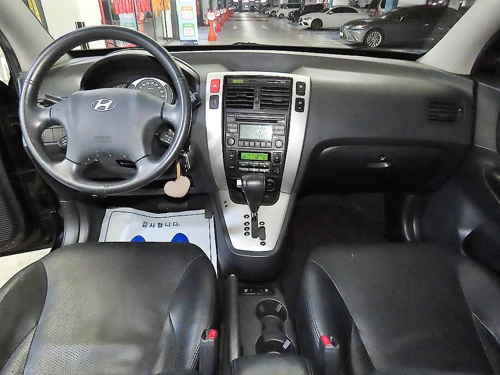 HYUNDAI Tucson - Vista 7