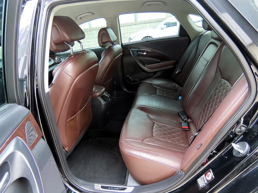 HYUNDAI Aslan - Vista 6