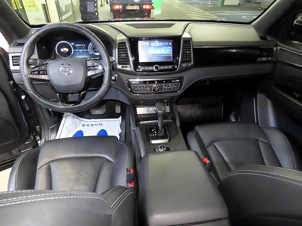 Ssangyong Rexton - Vista 10