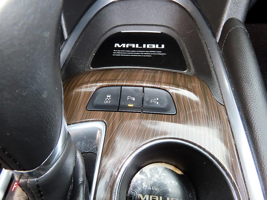 Chevrolet Malibu 2017 Rojo - Importación desde Corea - HF Imports Iquique - Foto 13