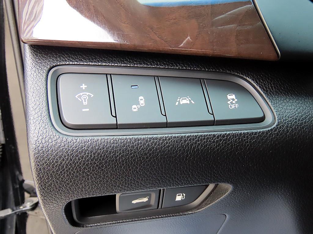 HYUNDAI Aslan 2015 Negro - Importación desde Corea - HF Imports Iquique - Foto 13