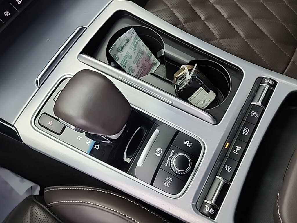 KIA Stinger - Vista 8