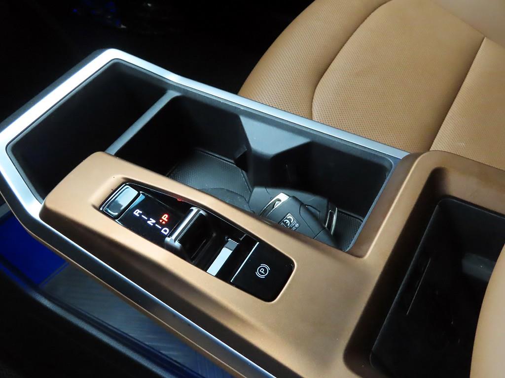 Ssangyong Torres - Vista 10