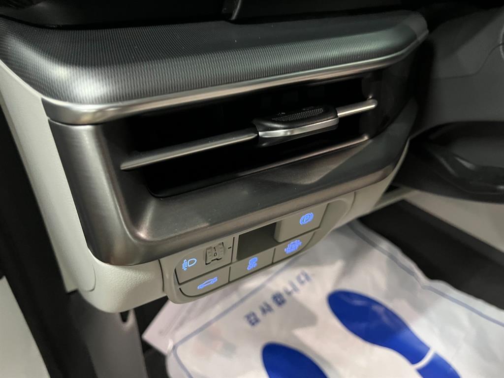 HYUNDAI Grandeur - Vista 12