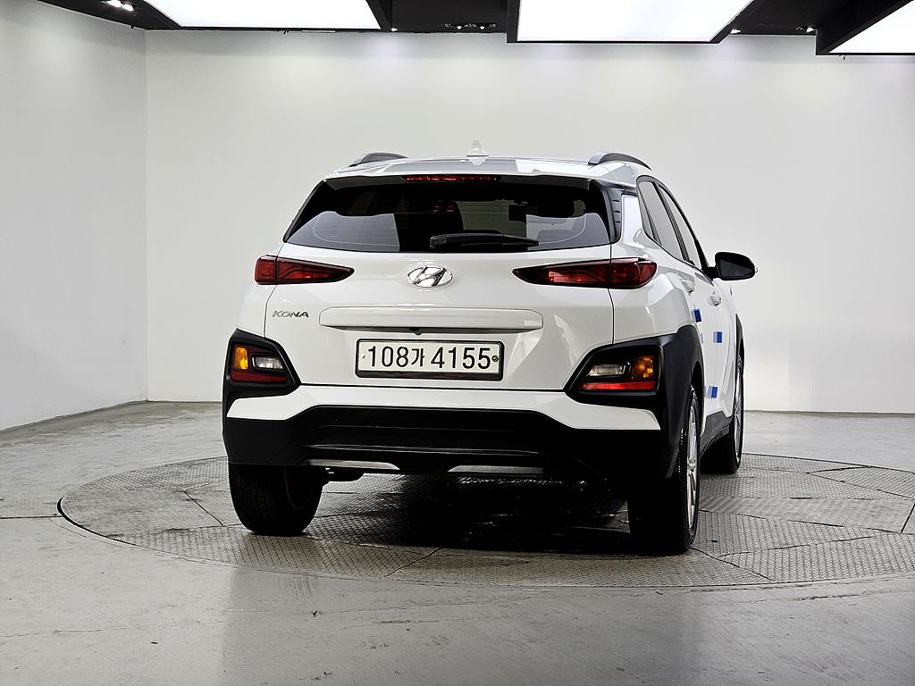 HYUNDAI Kona - Vista 3