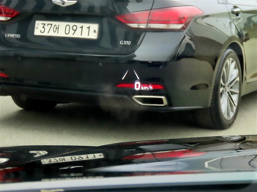 HYUNDAI Grandeur - Vista 10