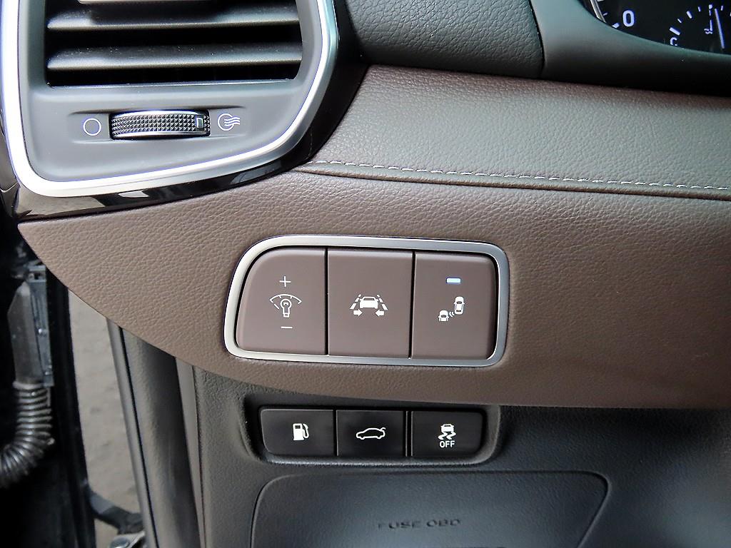 HYUNDAI Grandeur 2017 Negro - Importación desde Corea - HF Imports Iquique - Foto 13