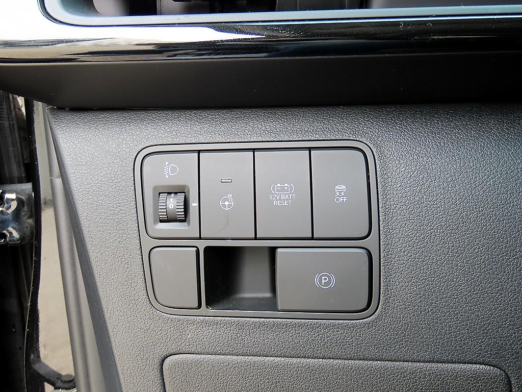 HYUNDAI Staria - Vista 12