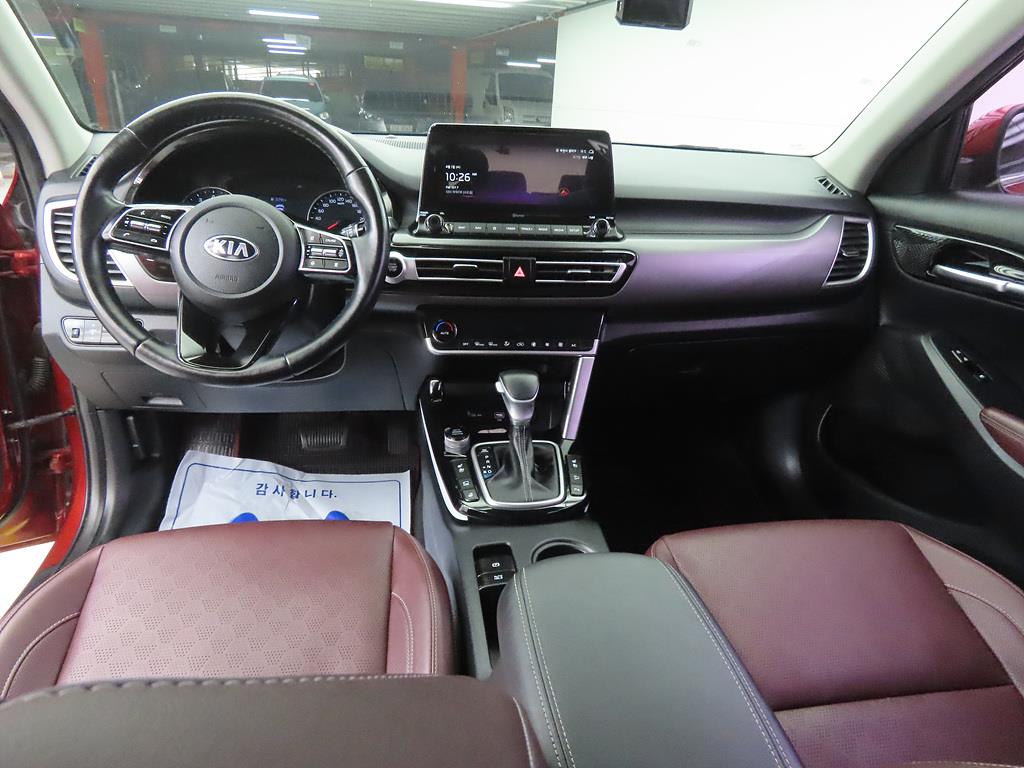 KIA Seltos - Vista 7