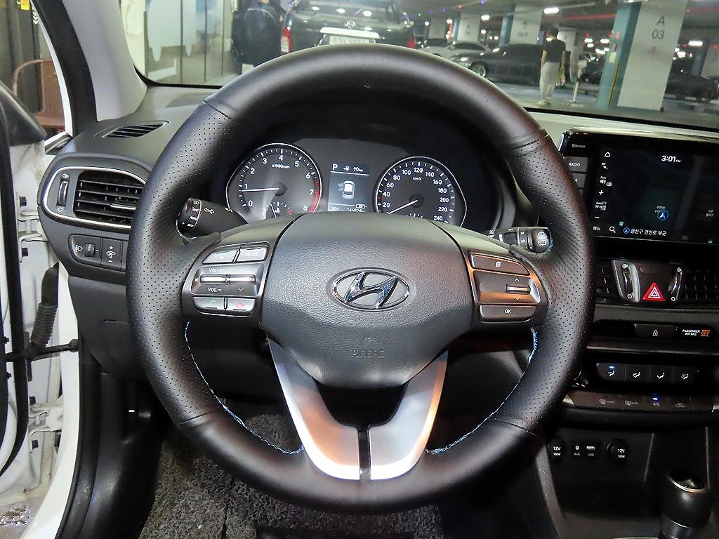 HYUNDAI i30 - Vista 8