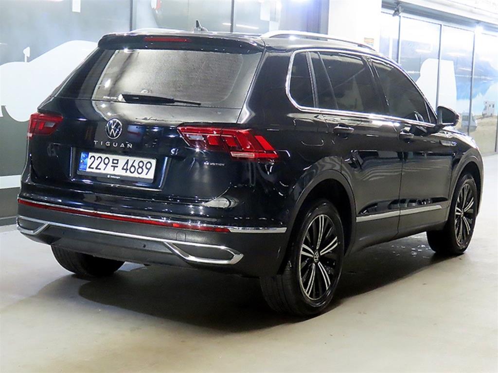 Volkswagen Tiguan - Vista 4
