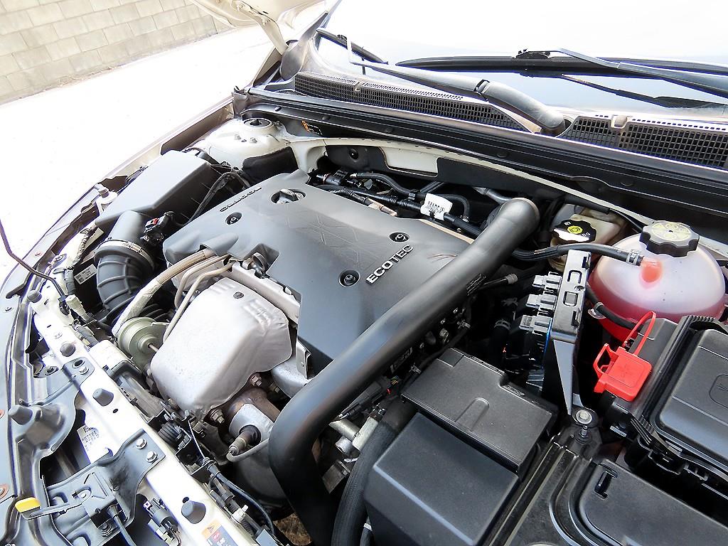 Chevrolet Malibu 2018 Blanco - Importación desde Corea - HF Imports Iquique - Foto 19