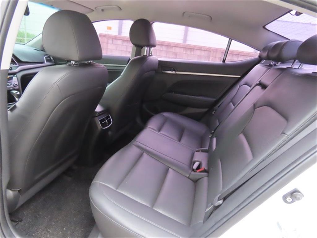 HYUNDAI Avante 2018 Blanco - Importación desde Corea - HF Imports Iquique - Foto 7