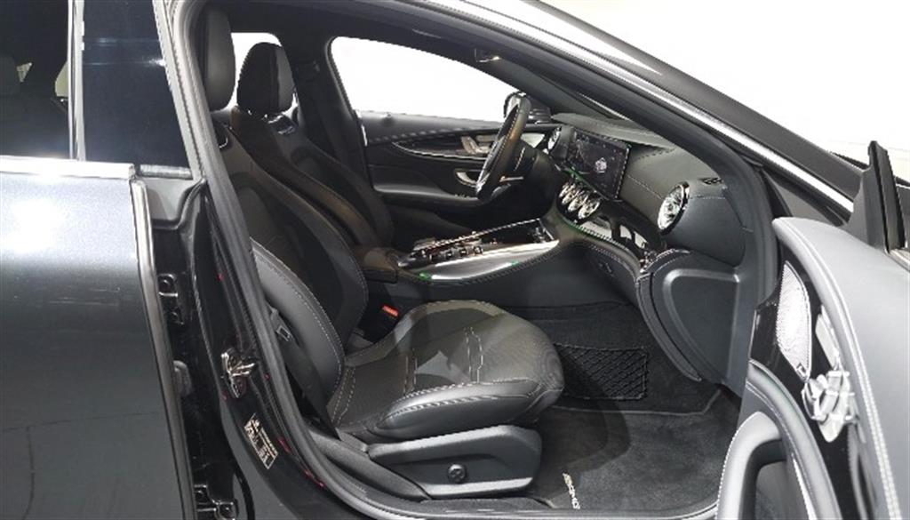 Mercedes Benz AMG GT - Vista 9