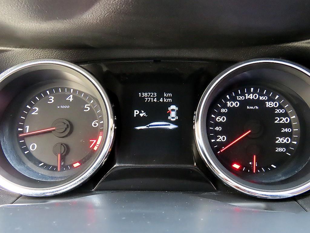 SAMSUNG SM7 - Vista 9