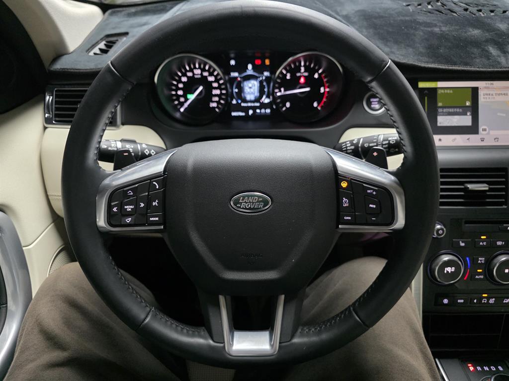 Land Rover Discovery Sports - Vista 9