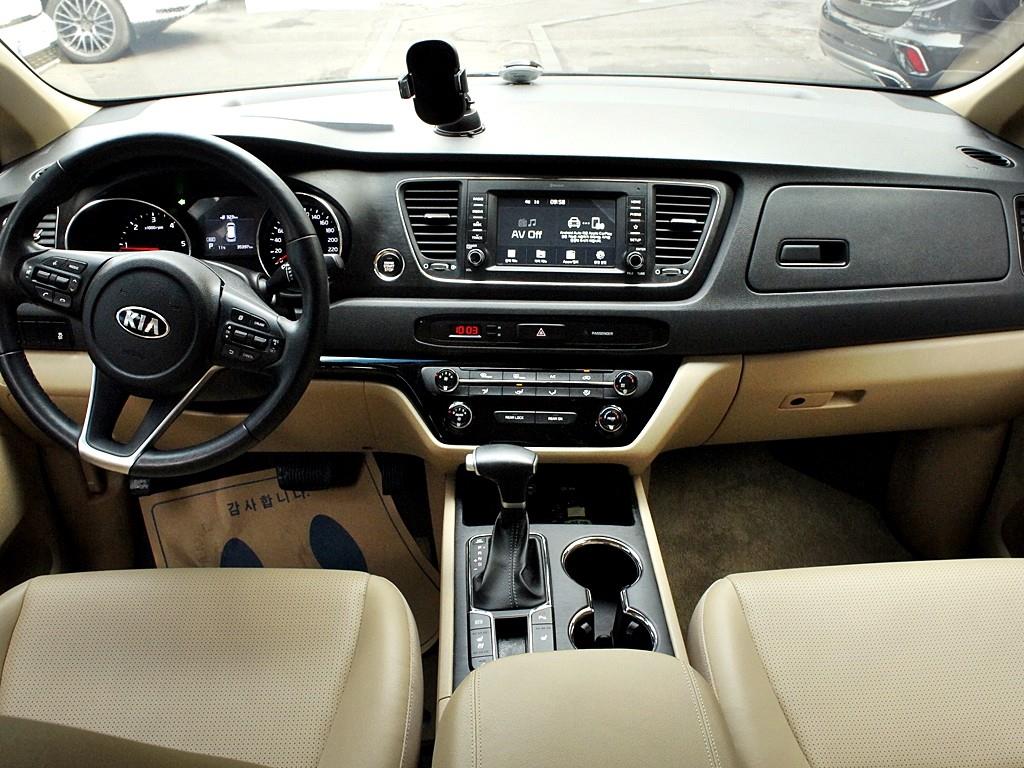 KIA Carnival 2020 Negro - Importación desde Corea - HF Imports Iquique - Foto 7