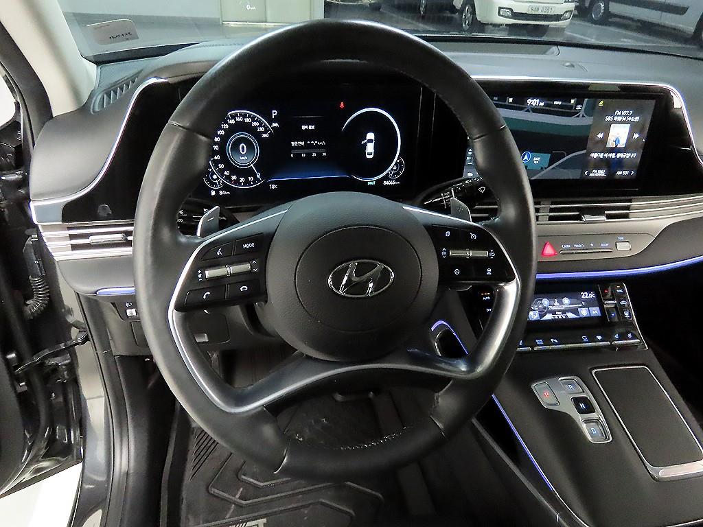 HYUNDAI Grandeur - Vista 7