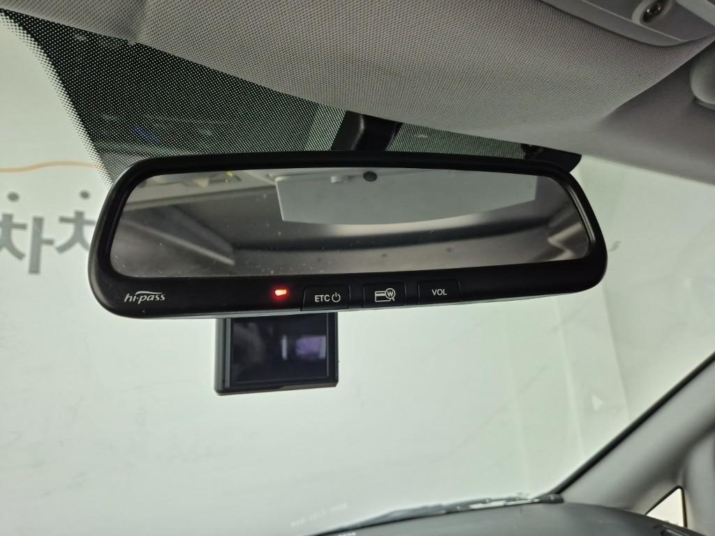 HYUNDAI Starex - Vista 11