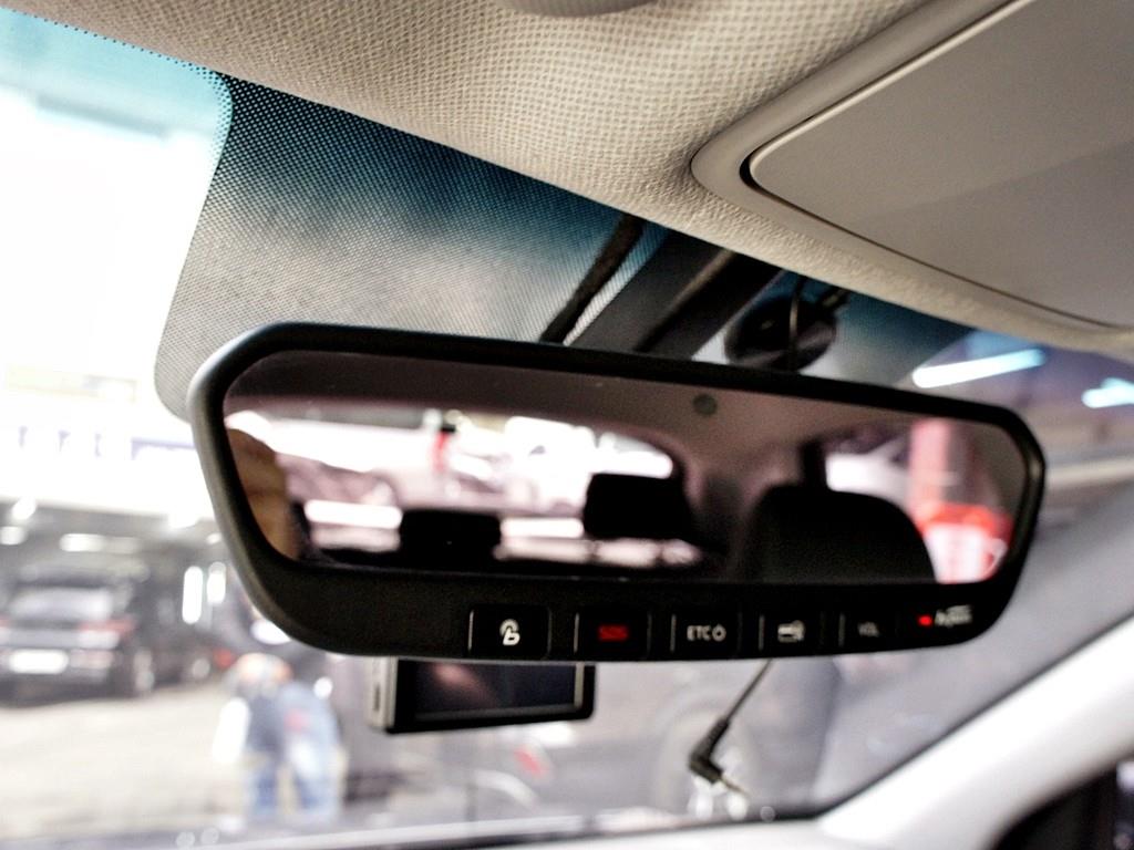 HYUNDAI Kona 2018 Gris - Importación desde Corea - HF Imports Iquique - Foto 12