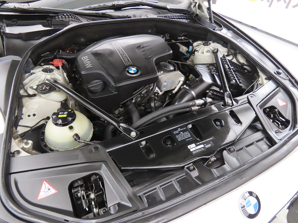 BMW 5 Series 2015 Blanco - Importación desde Corea - HF Imports Iquique - Foto 19