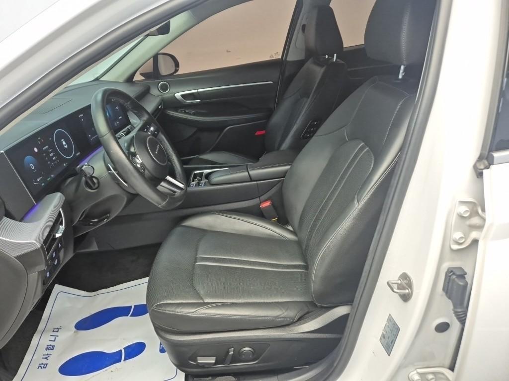 HYUNDAI Sonata - Vista 11