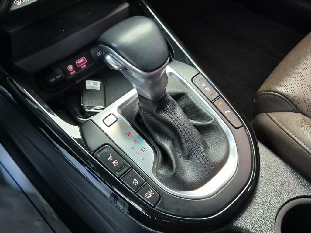 KIA K3 2019 Gris - Importación desde Corea - HF Imports Iquique - Foto 13