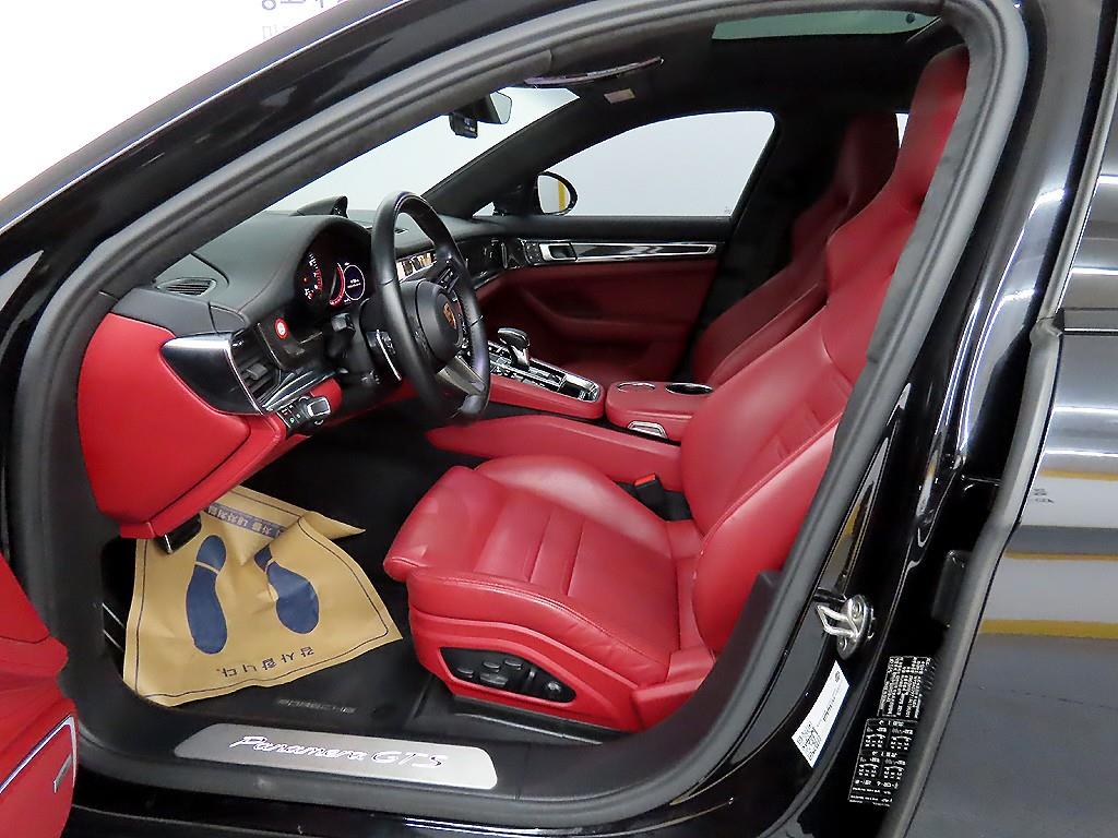 Porsche Panamera - Vista 5