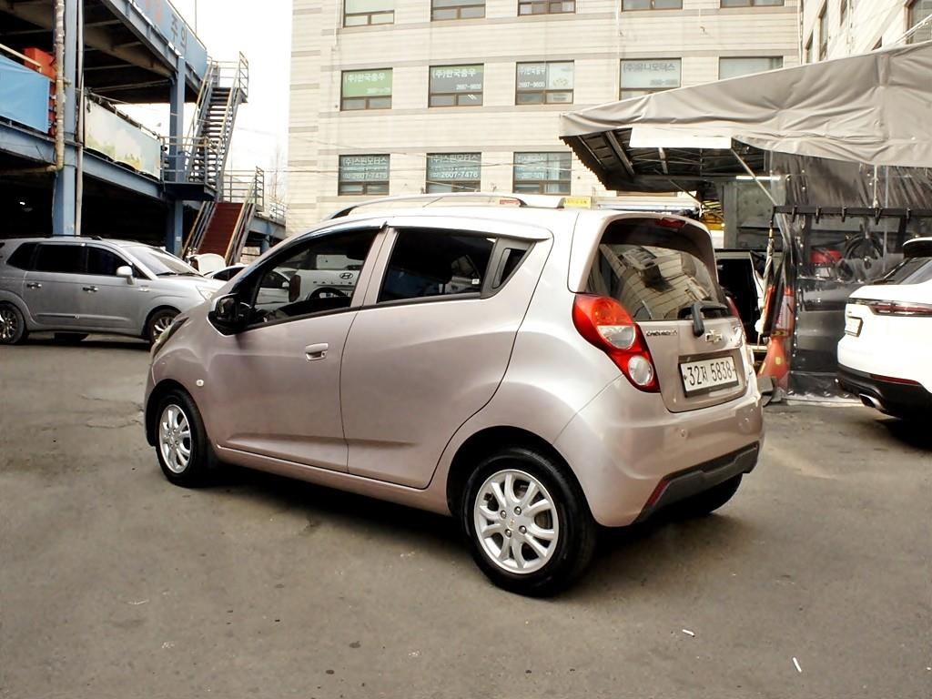 Chevrolet Spark - Vista 6