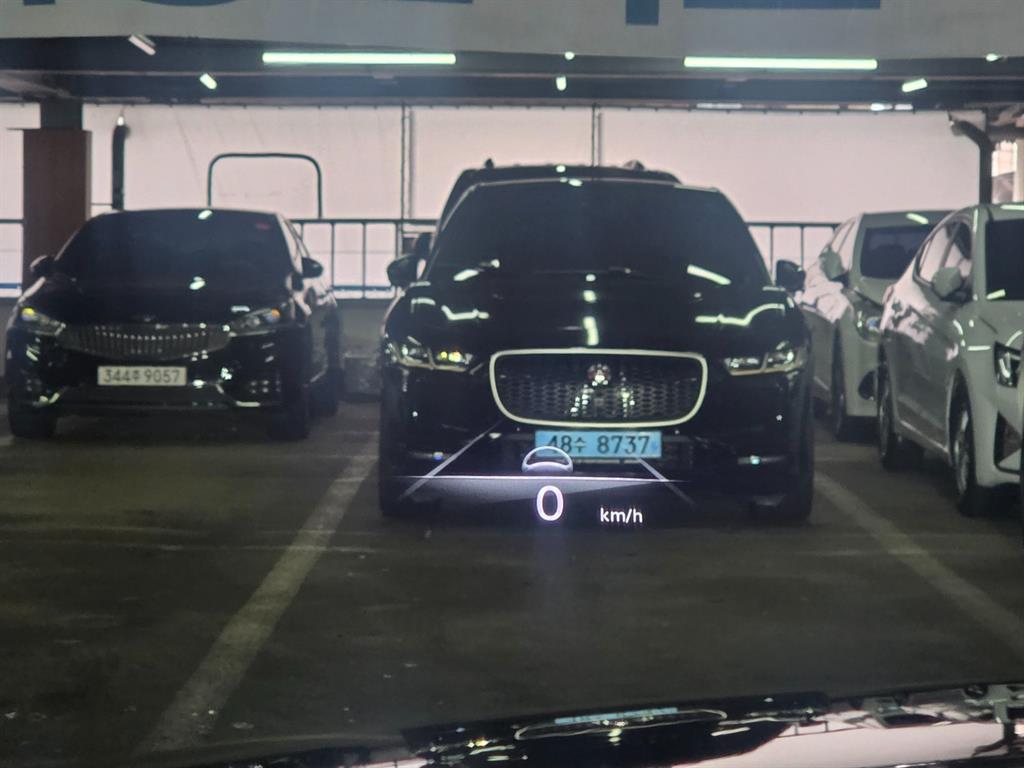 Genesis GV70 2021 Rojo - Importación desde Corea - HF Imports Iquique - Foto 20