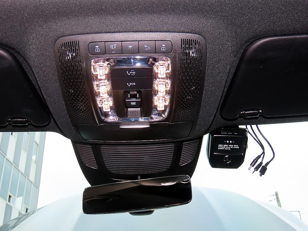 Mercedes Benz GLS Class - Vista 12