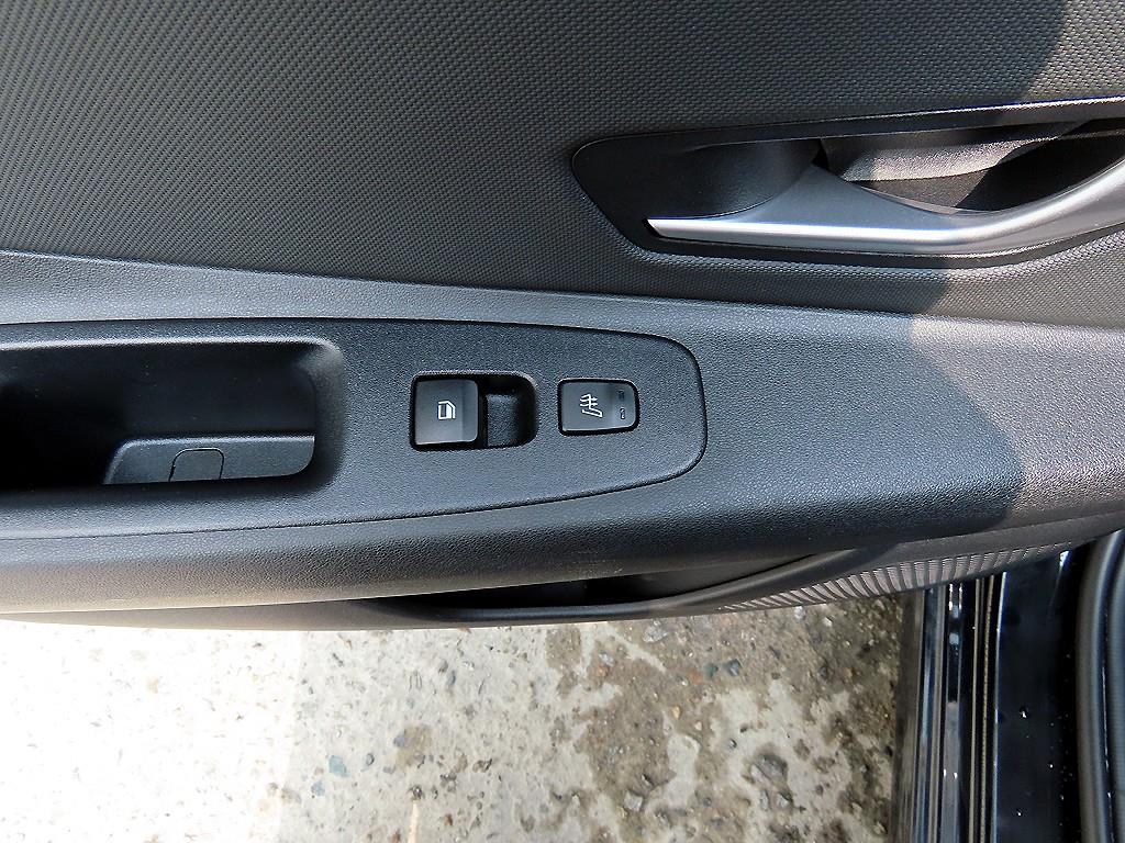 HYUNDAI Avante 2022 Negro - Importación desde Corea - HF Imports Iquique - Foto 17