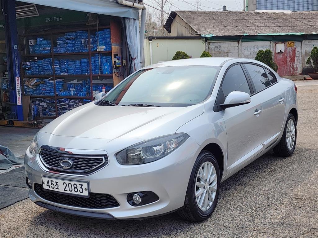 SAMSUNG SM3 2014 Plateado - Importación desde Corea - HF Imports Iquique - Foto 1