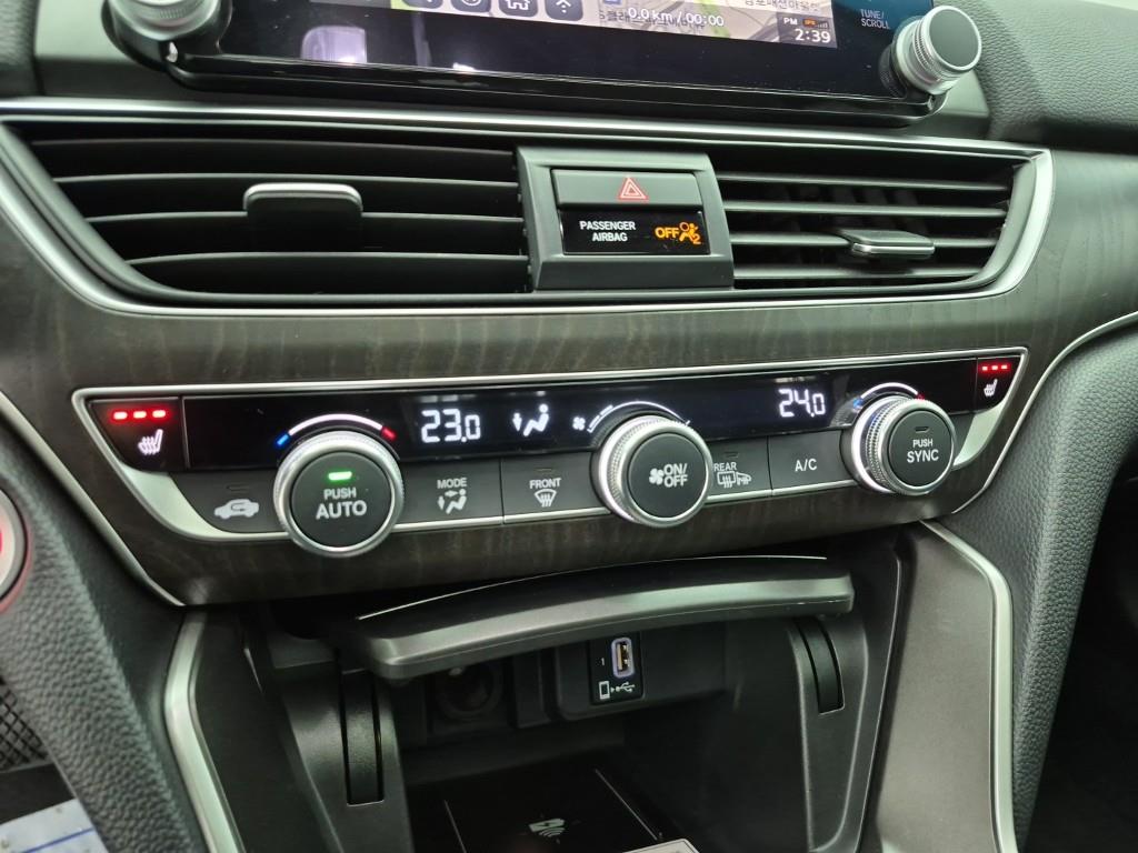 Honda Accord - Vista 10