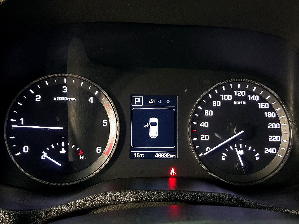 HYUNDAI Tucson - Vista 7