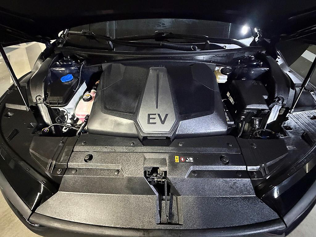 KIA EV6 2022 Negro - Importación desde Corea - HF Imports Iquique - Foto 19