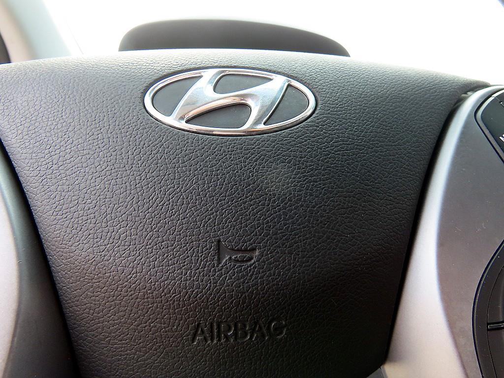 HYUNDAI Avante 2015 Blanco - Importación desde Corea - HF Imports Iquique - Foto 15