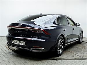 HYUNDAI Grandeur - Vista 8