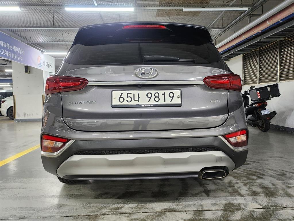HYUNDAI Santa Fe - Vista 3